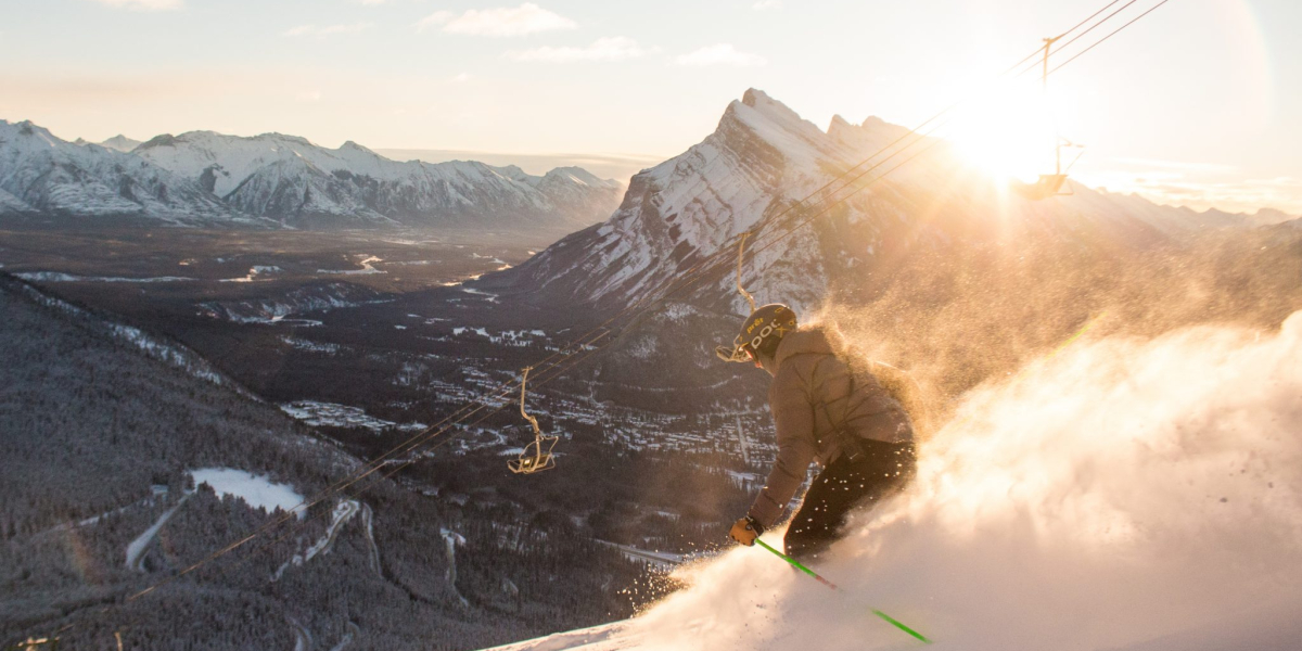 image-1-powder-turns-and-iconic-mt-rundle-views-on-december-23-2017